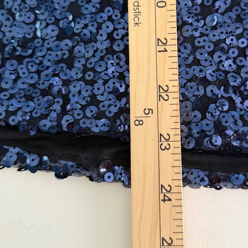 White House Black Market Glam Navy Blue Sequin Short Sleeve Blouse Top Medium - Picture 8 of 9